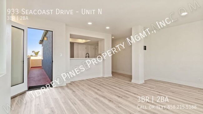 Building Photo - GORGEOUS Remodeled Penthouse with Ocean Vi...