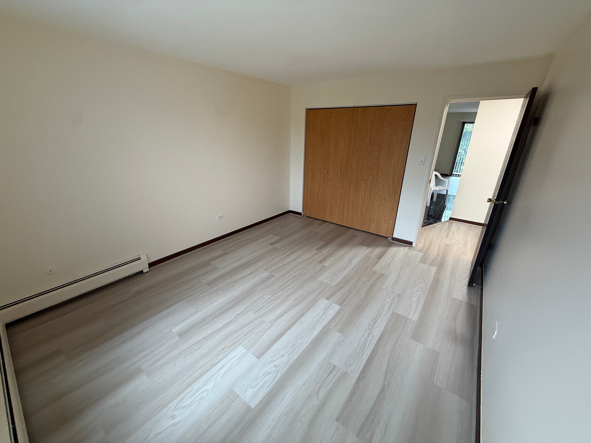 Building Photo - 110 W 65th St