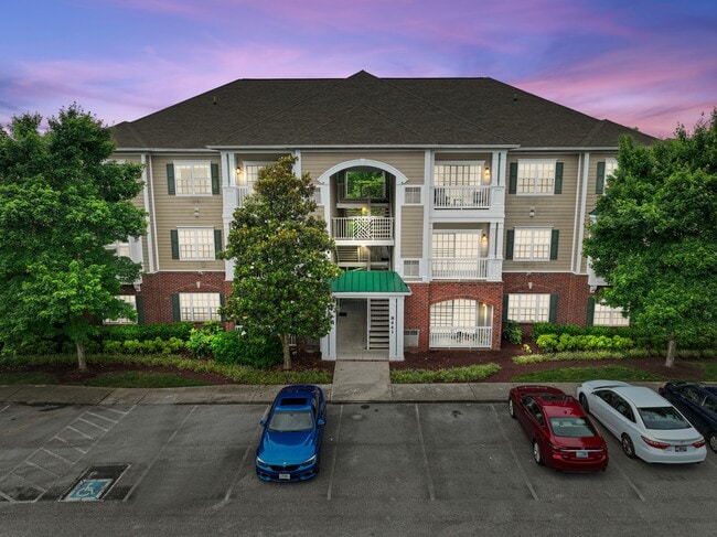 Building Photo - 8441 Callabee Way