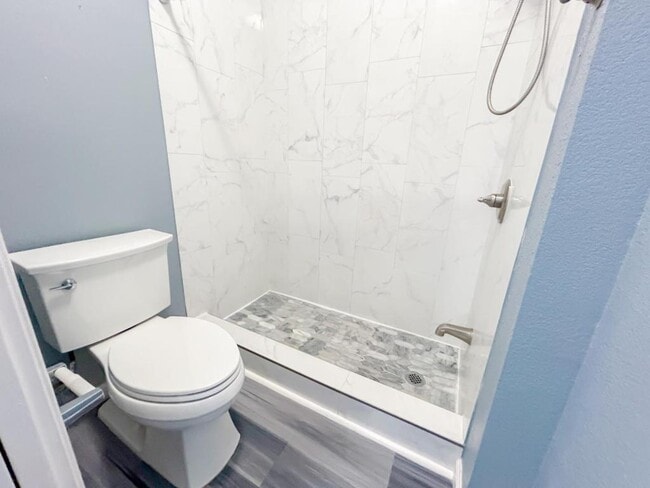 Building Photo - 91-269 Hanapouli Cir, unit 15I