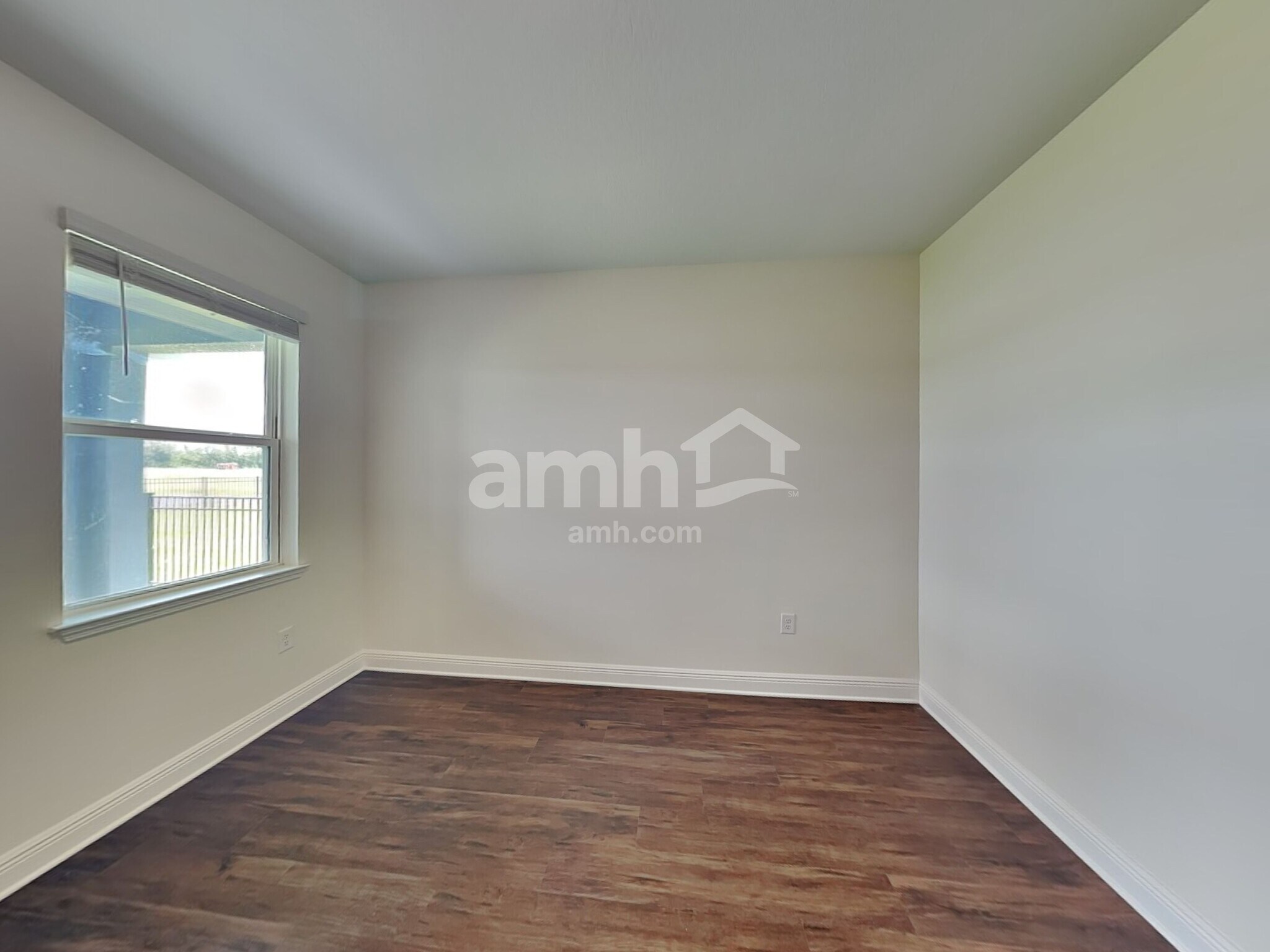 Building Photo - 14621 Cedar ml dr