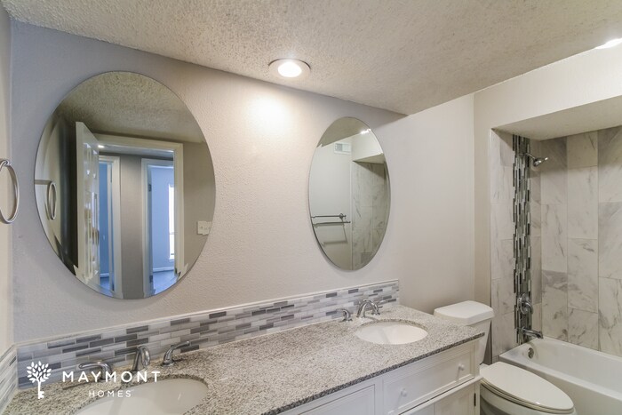 Building Photo - 10814 Kirktown Dr