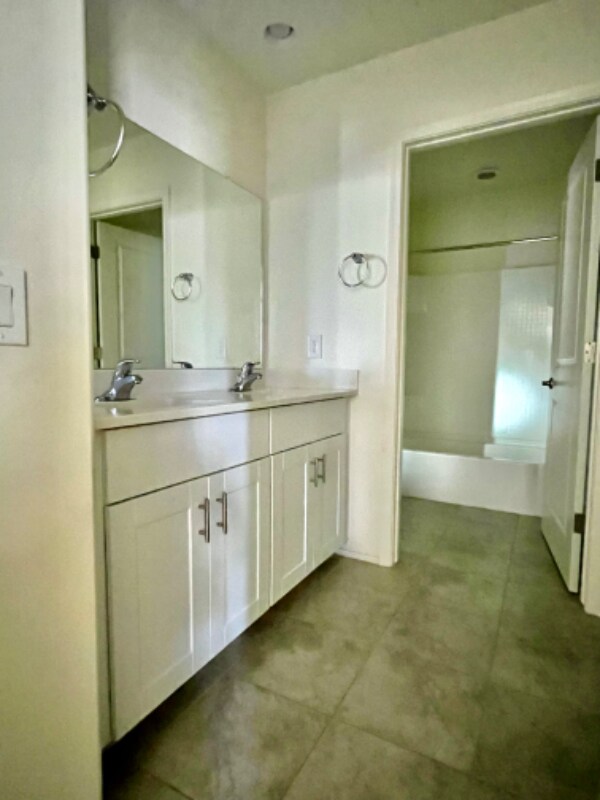 Building Photo - 11010 S Silver Fern Dr
