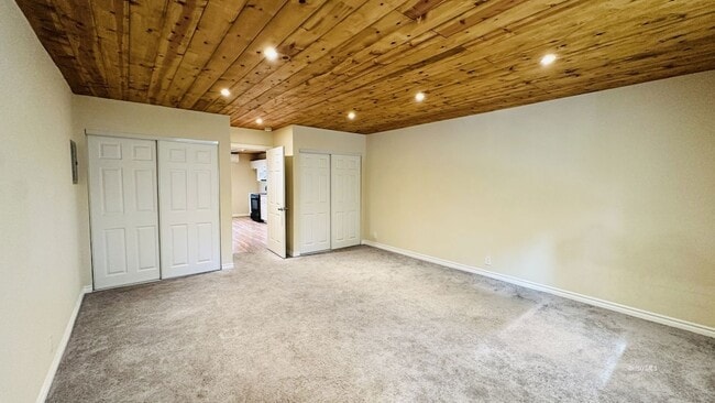 Building Photo - 54141 Pine Crest Ave