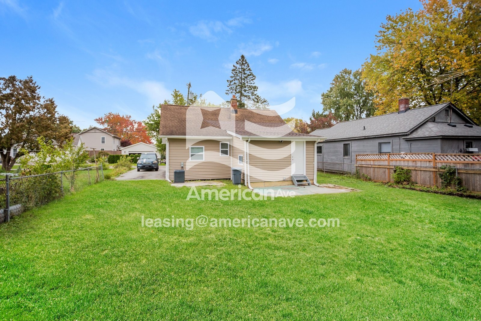 Building Photo - 1732 Sylvan Glen