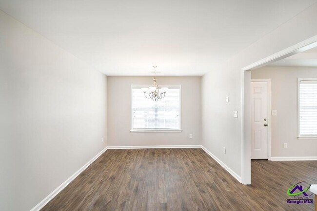 Building Photo - 200 Stirling Bridge Dr