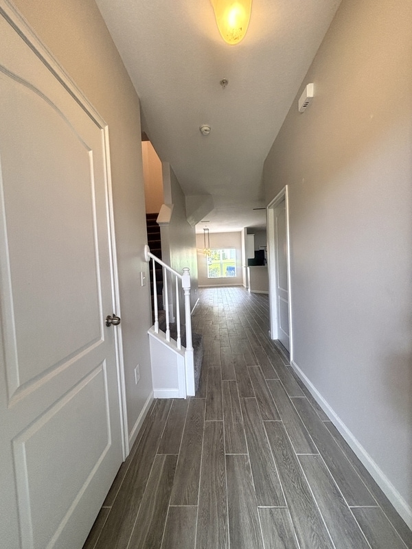 Building Photo - 2099 Switch Grass Cir