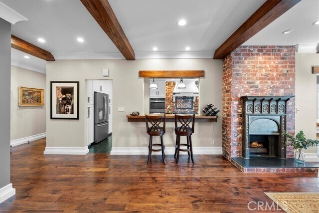 Building Photo - 1167 S Roxbury Dr