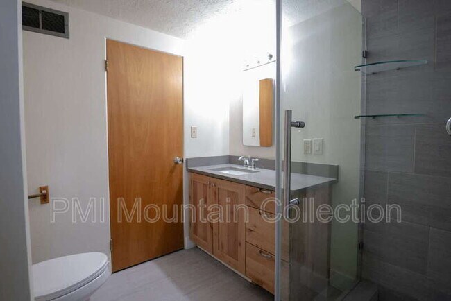 Building Photo - 536 S 100 W