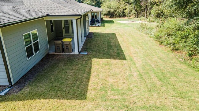 Building Photo - 38 Winding Rose Dr