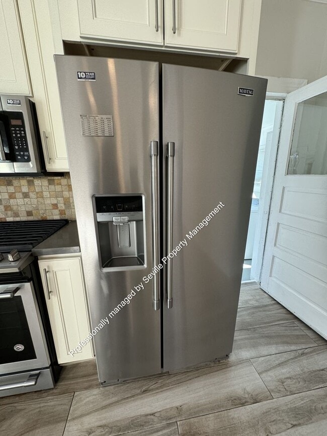 Building Photo - MOVE-IN READY 2+BR House in Prime NOBE neighborhood