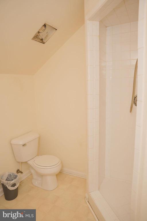 Building Photo - 6902 Tower of London Dr