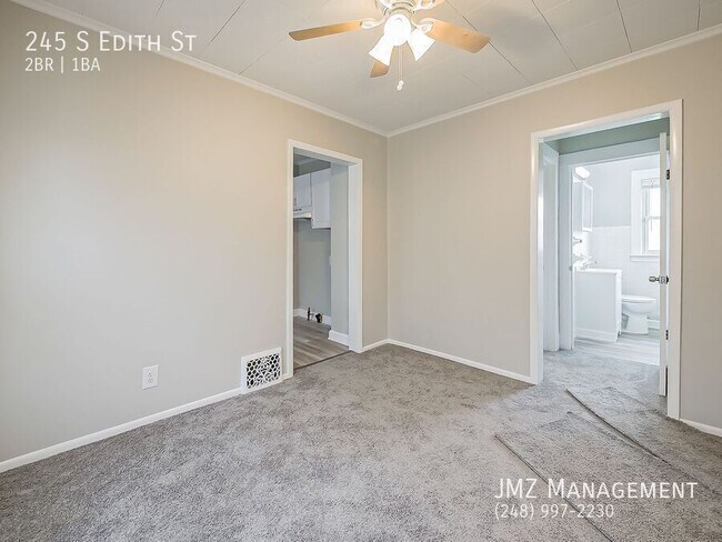 Building Photo - 245 S Edith St