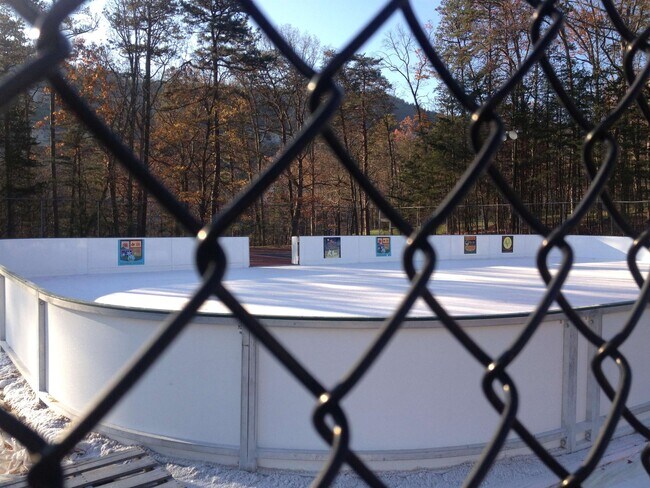 Building Photo - 200 Alleghany Dr