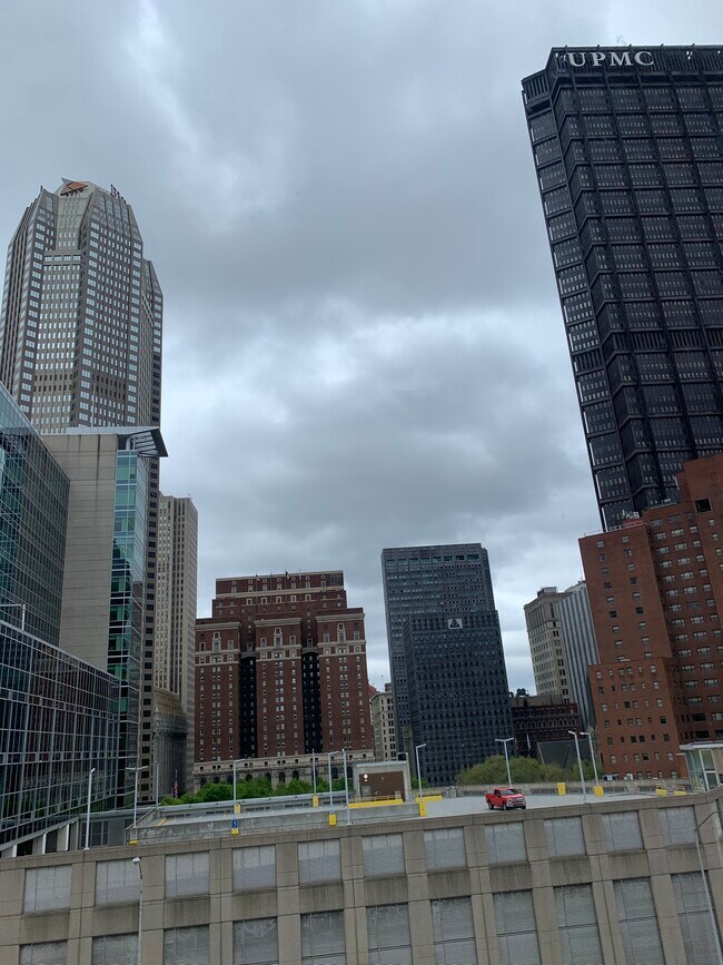 Building Photo - 112 Washington Pl