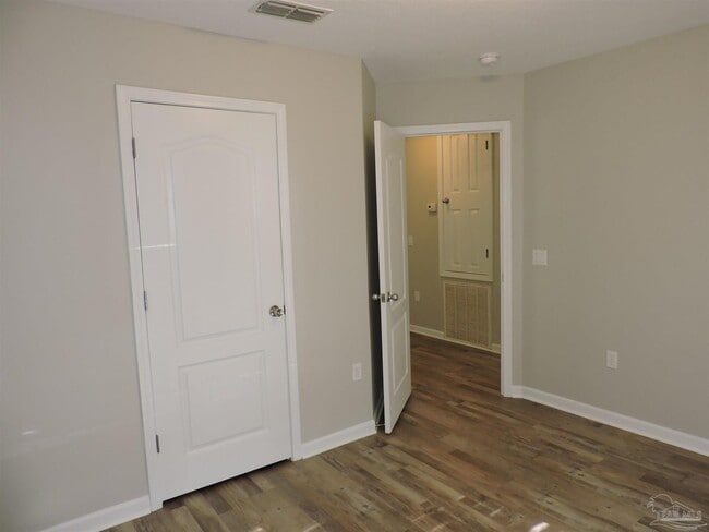 Building Photo - 2018 Gren Mill Ct