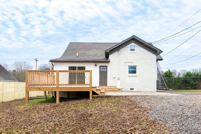 Building Photo - 1287 E Harper Ave