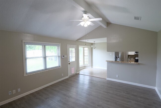 Building Photo - 5331 Inwood Dr