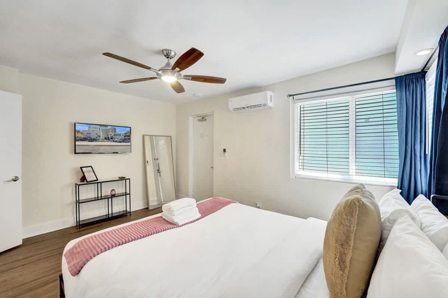 Building Photo - 3020 Seville St