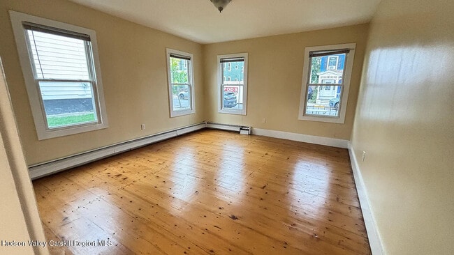 Building Photo - 30 8th St