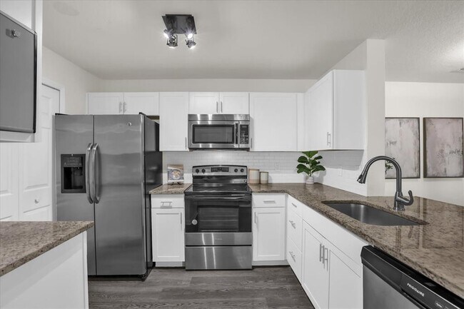 Building Photo - 7606 Pissarro Dr