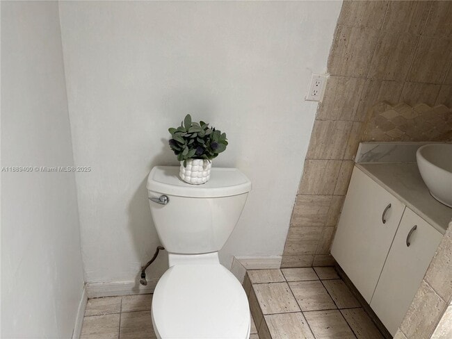 Building Photo - 7730 SW 127th Dr