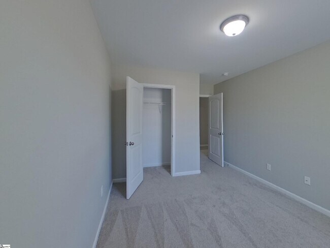 Building Photo - 701 Fountain Brook Ln