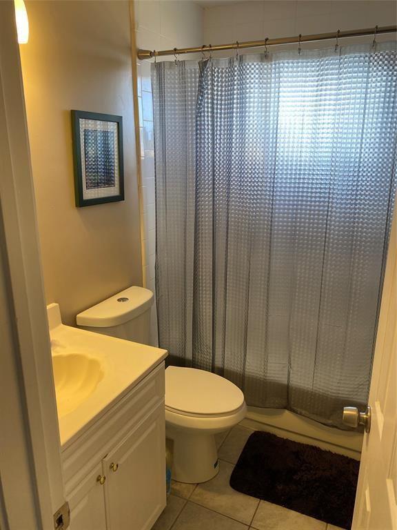Building Photo - 1427 Bugle Run Dr