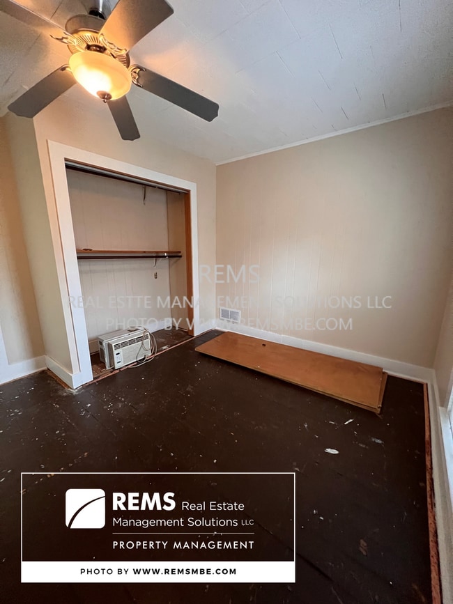 Building Photo - 626/628 4th Avenue