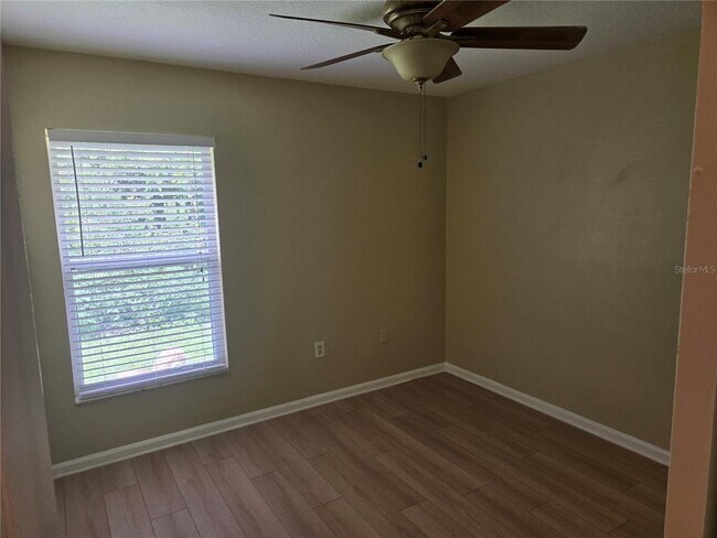 Building Photo - 1424 Wylie Ct