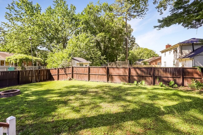 Building Photo - 120 Kohler Crescent