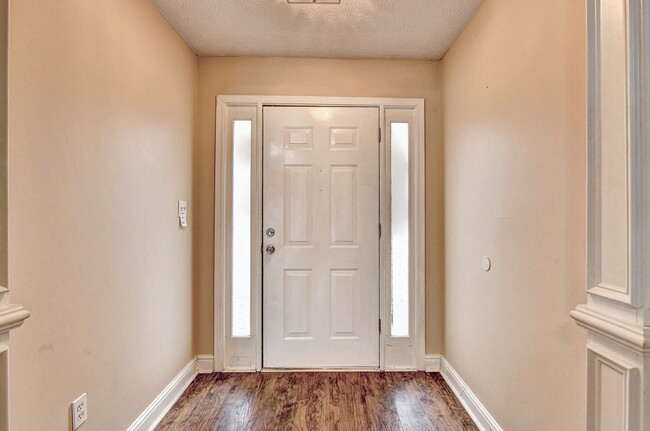 Building Photo - 40 Wisteria Blvd