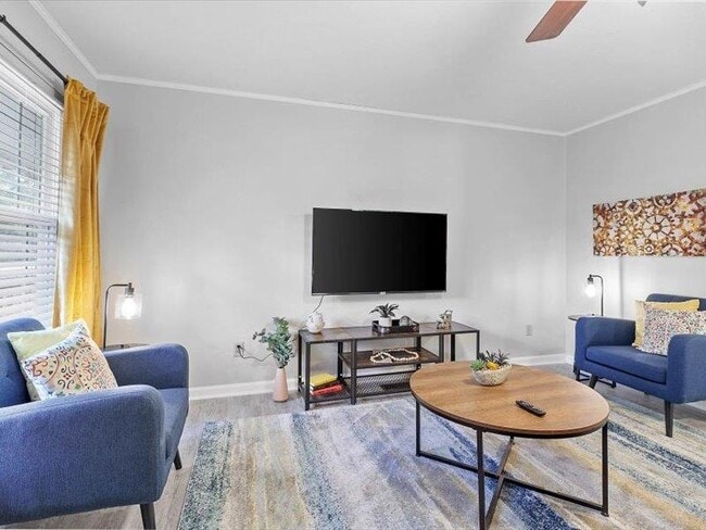 Building Photo - 1835 Portland Ave