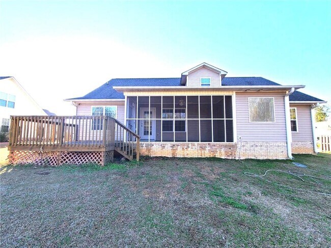 Building Photo - 123 Royal Briar Ct
