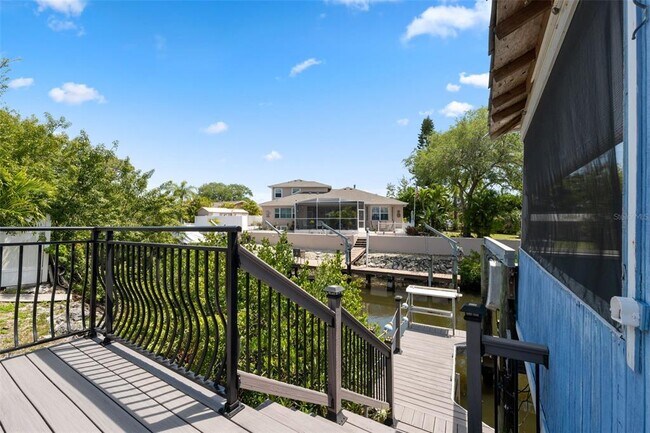 Building Photo - 428 W Klosterman Rd