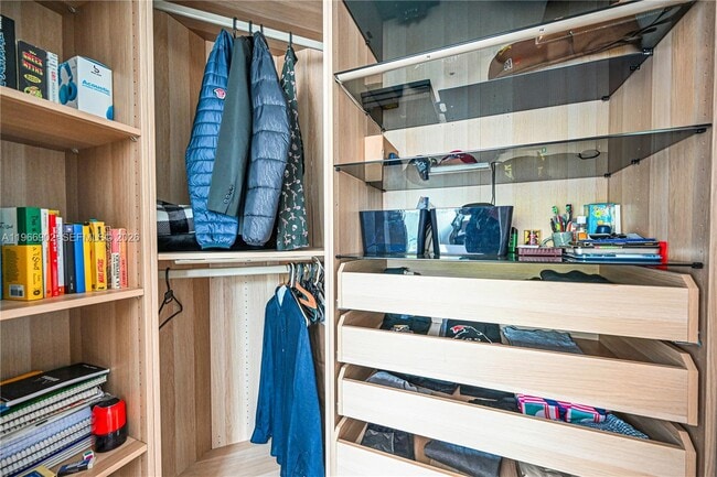 Building Photo - 11304 NW 66th St