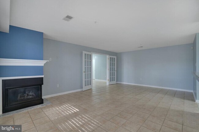 Building Photo - 7518 Snowpea Ct