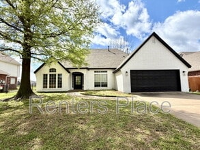 Building Photo - 3827 W Canton St