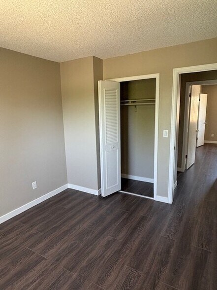 Building Photo - 2115 Peacemaker Terrace W