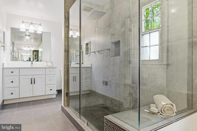 Building Photo - 9312 Sprinklewood Ln