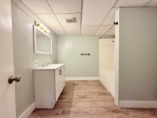 Building Photo - 145 Indigo Hill Rd