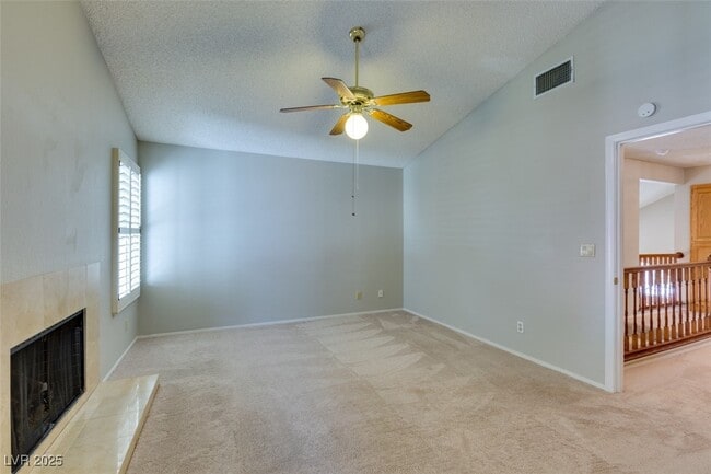 Building Photo - 292 Kershner Ct
