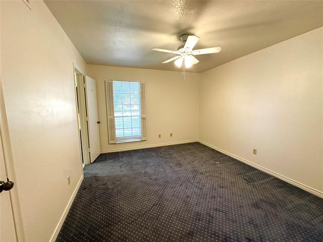 Building Photo - 10219 Dale Crest Dr