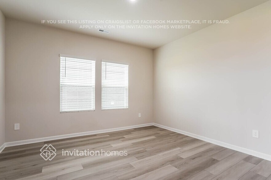 Building Photo - 620 White Birch Ln