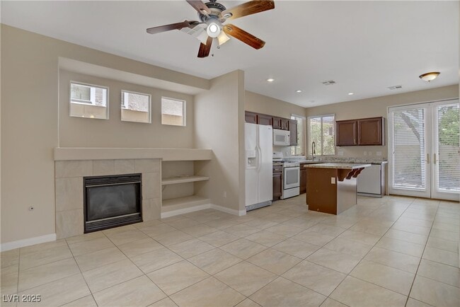 Building Photo - 1812 Relate Ct