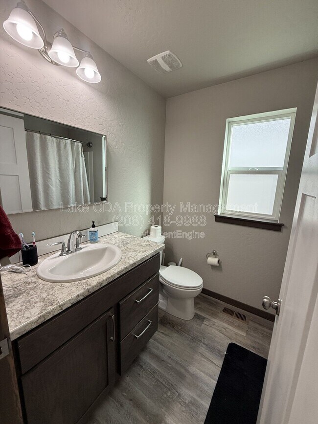 Building Photo - 12905 N Bushel St