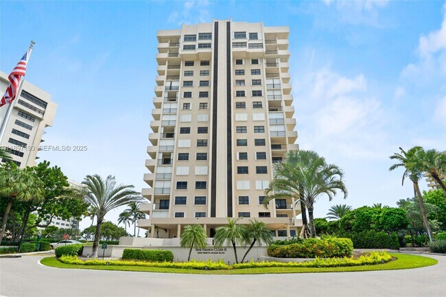 Building Photo - 5000 N Ocean Blvd