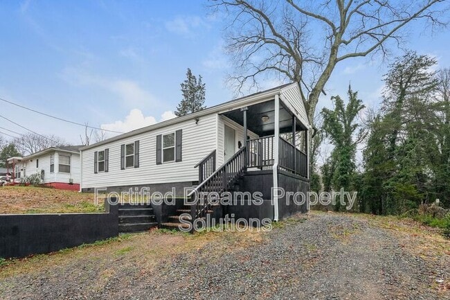 Building Photo - 3718 Tech Ave