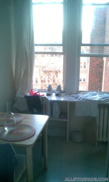 Building Photo - 28 Quint Ave