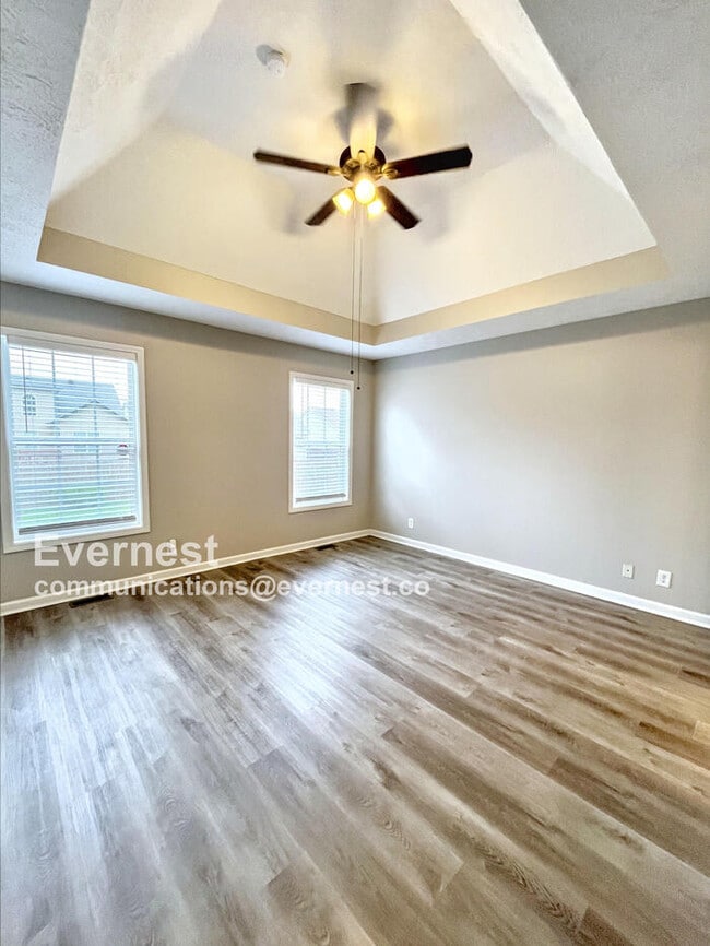 Building Photo - 507 Oakmont Dr